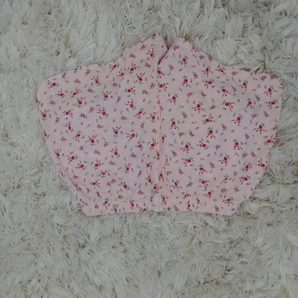 Garage Floral Flowy Shorts with adjustable waist - Picture 2 of 2